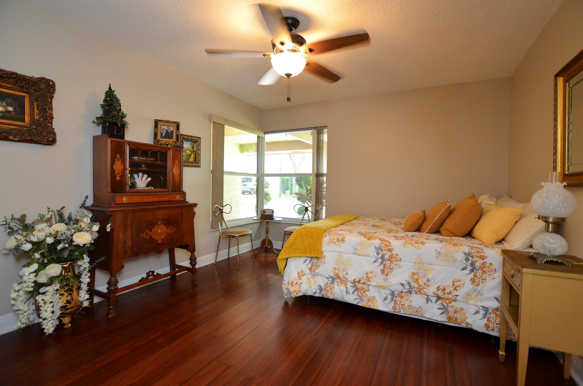 2541 NW 39th Street