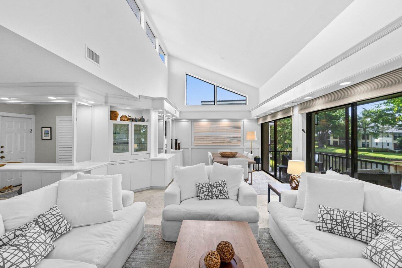 6812 Willow Wood Drive 802