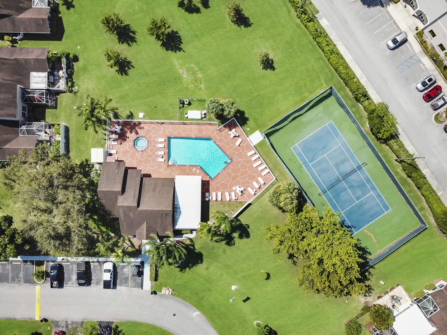 1132 W Lakes Drive, Deerfield Beach