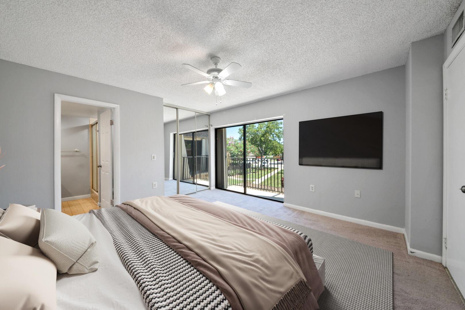2897 SW 22nd Circle 44b