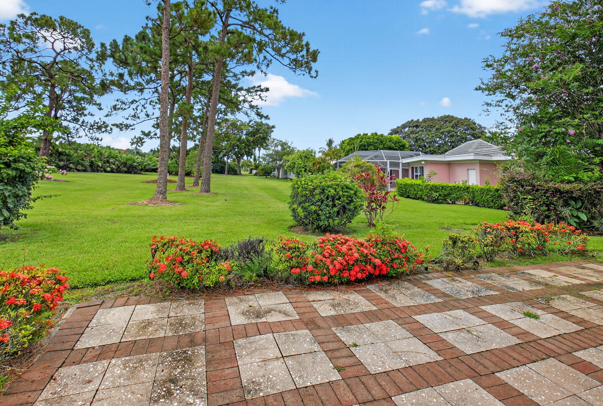 2 Fairway Drive