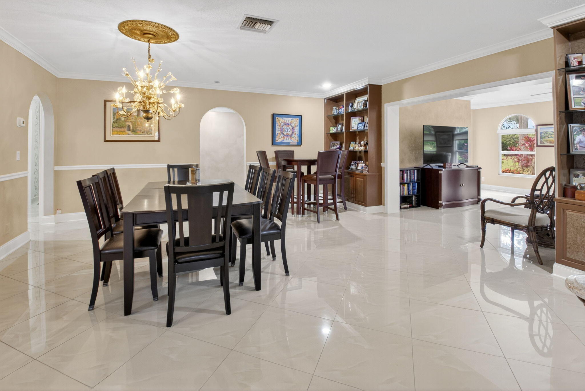 2 Fairway Drive