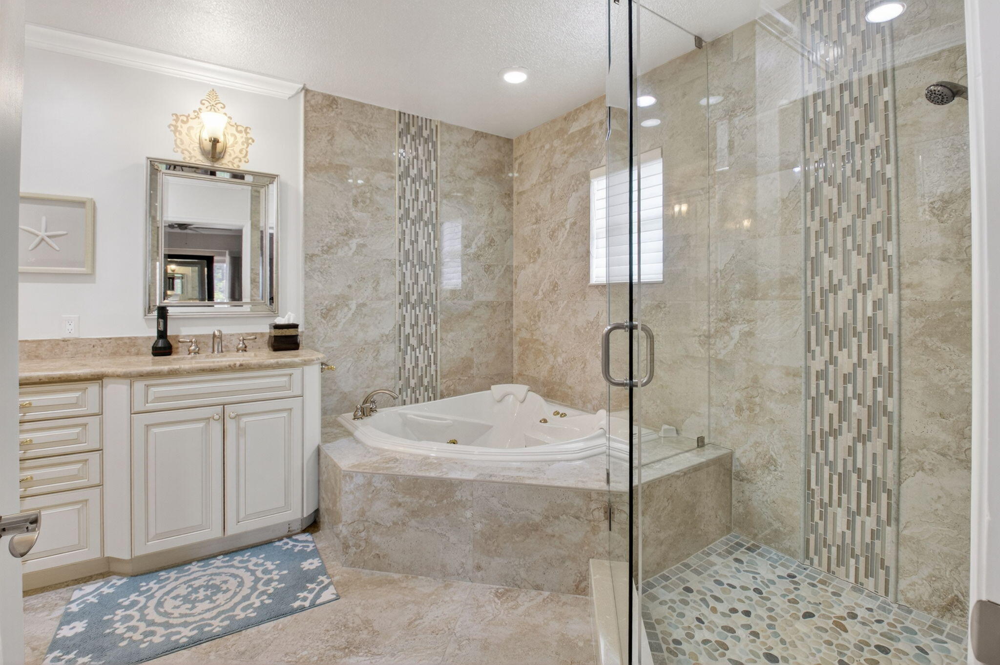 2 Fairway Drive