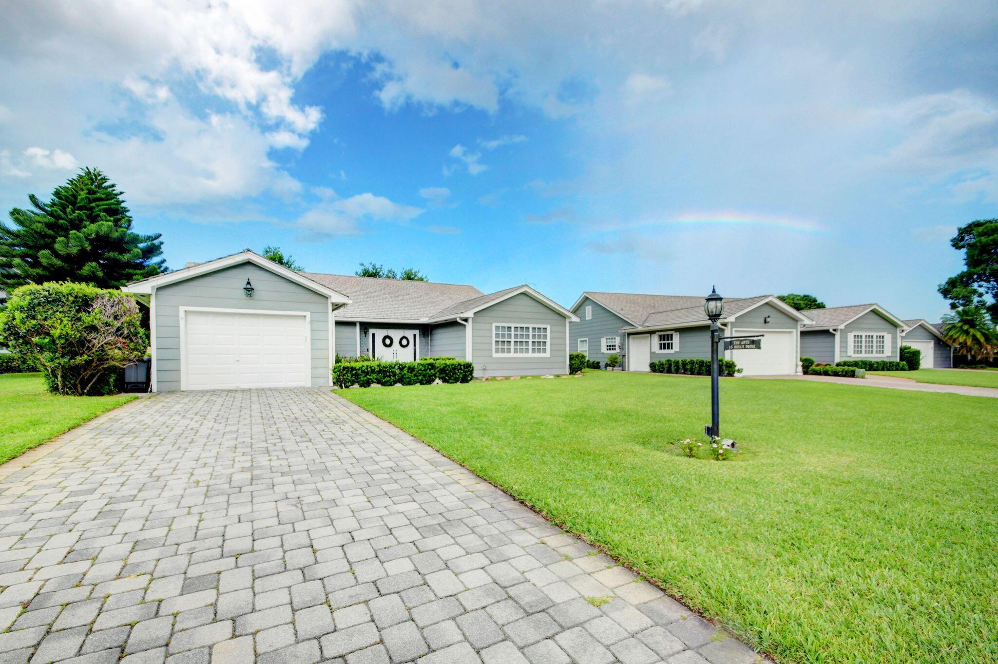 15 Holly Drive