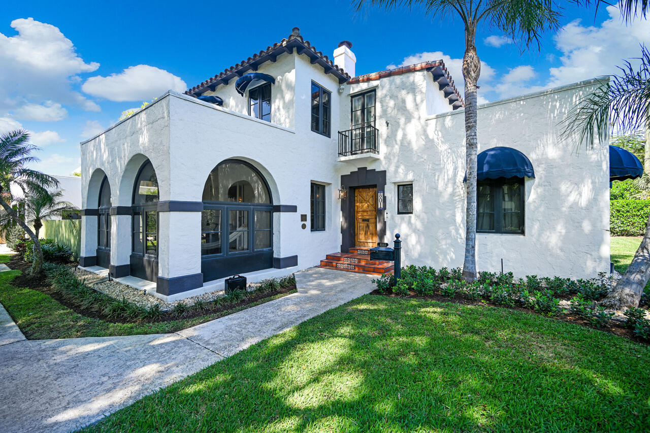 801 Hibiscus Street