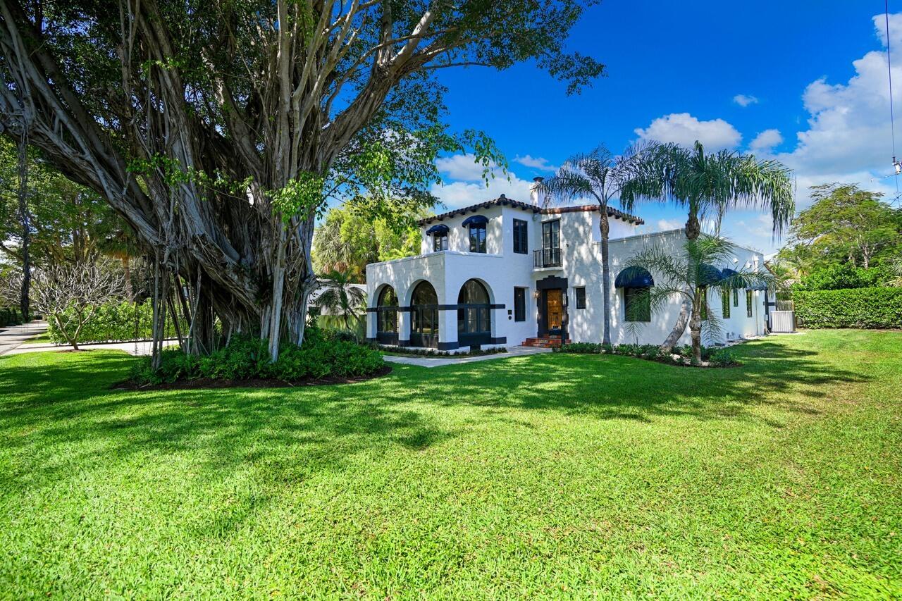 801 Hibiscus Street