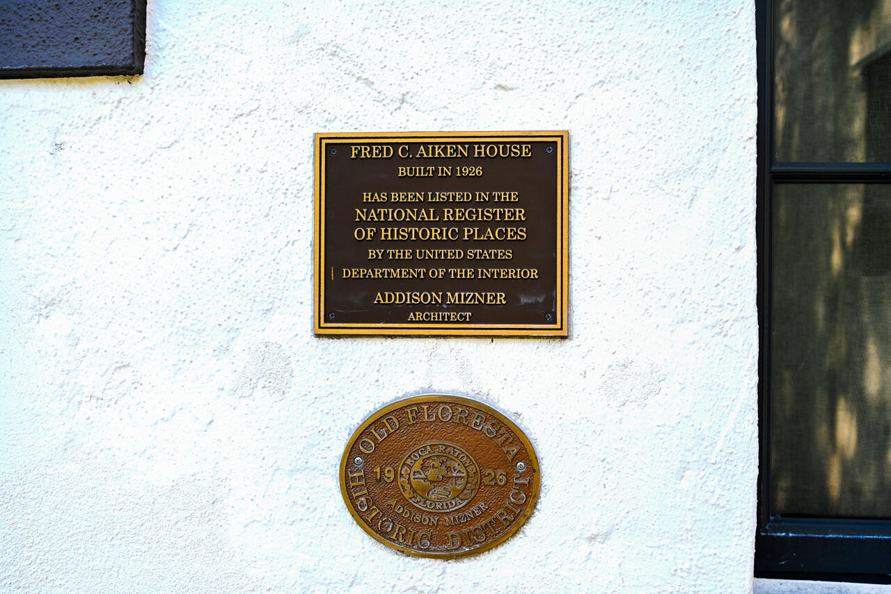 801 Hibiscus Street
