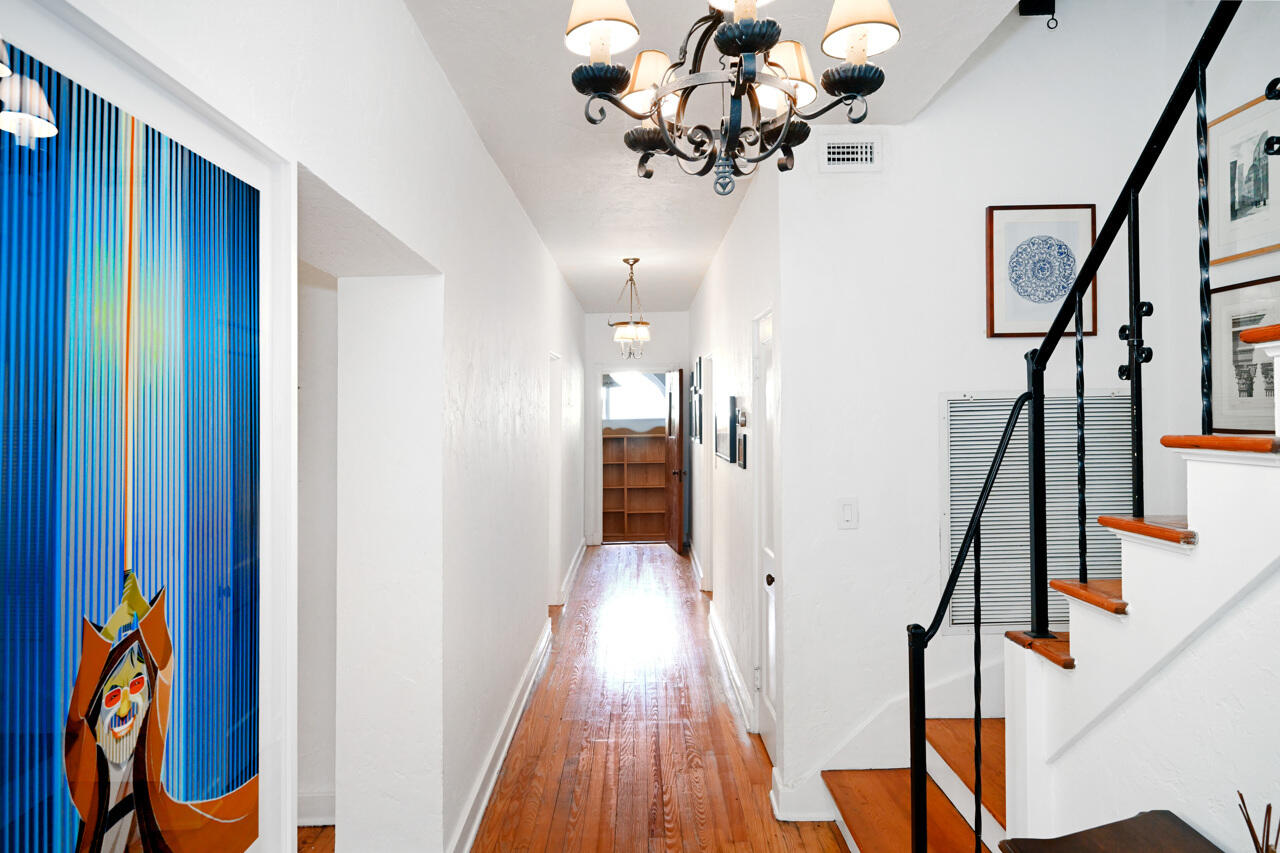 801 Hibiscus Street
