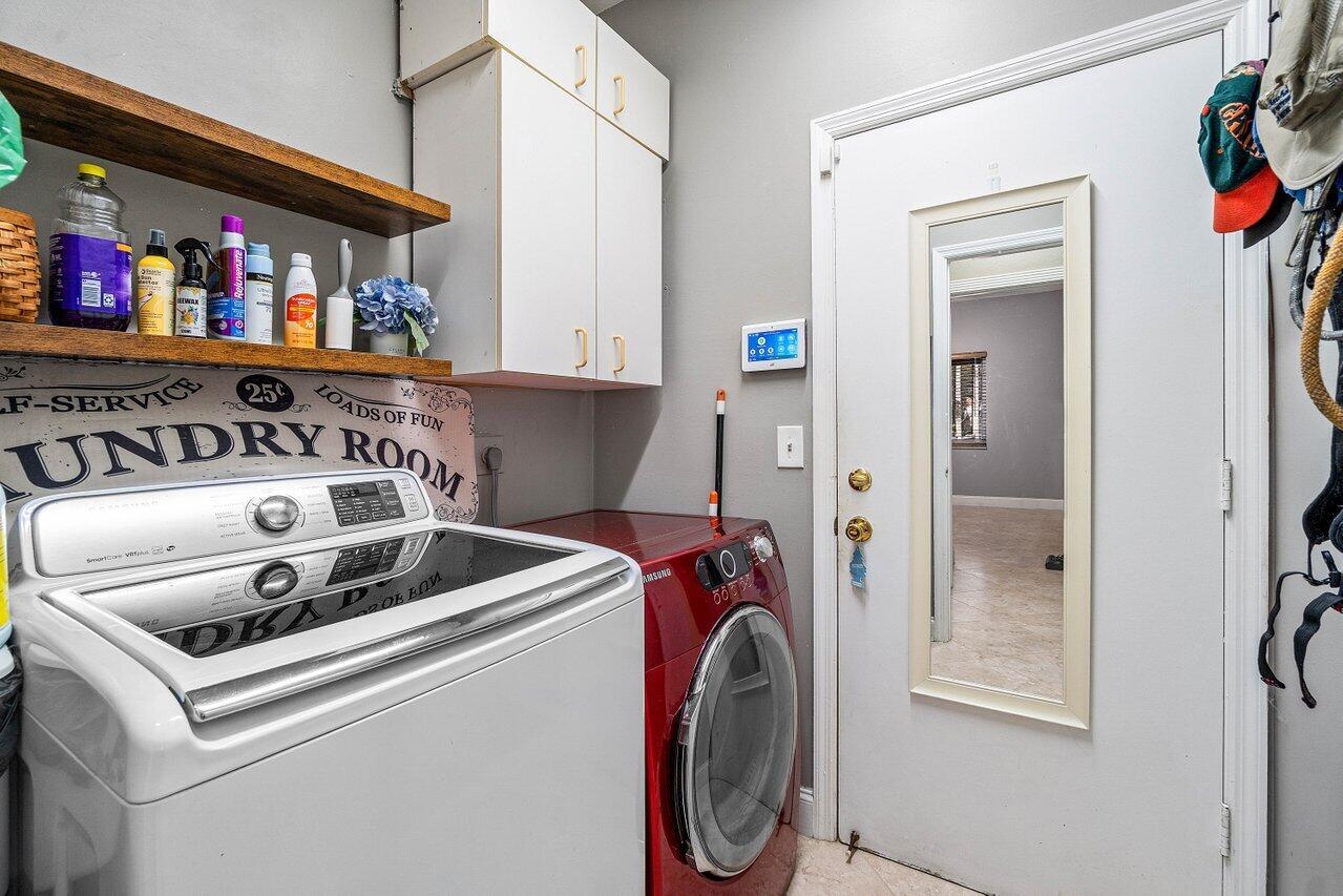 7141 Charleston Point Drive