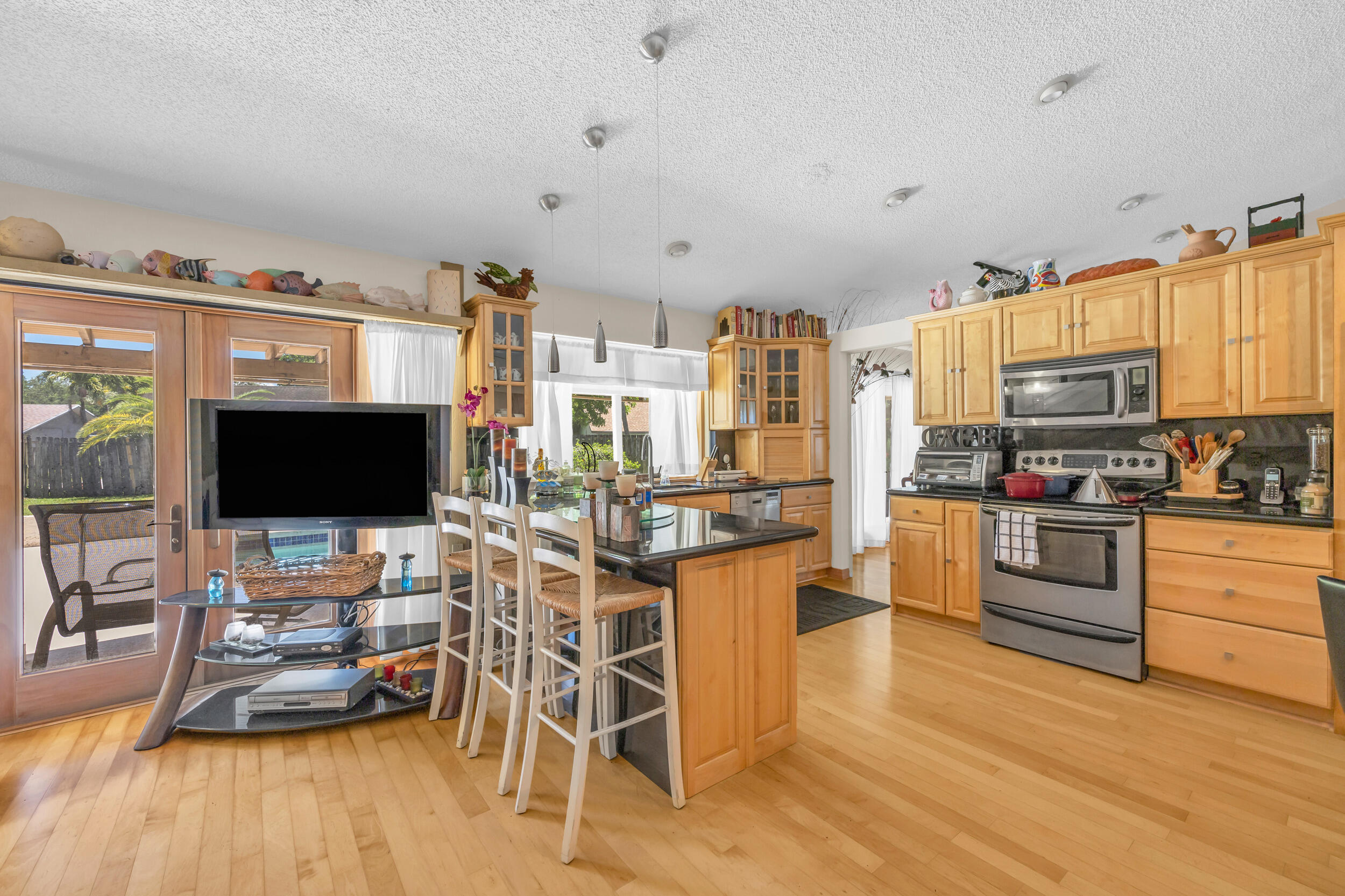 9070 NW 16th Street