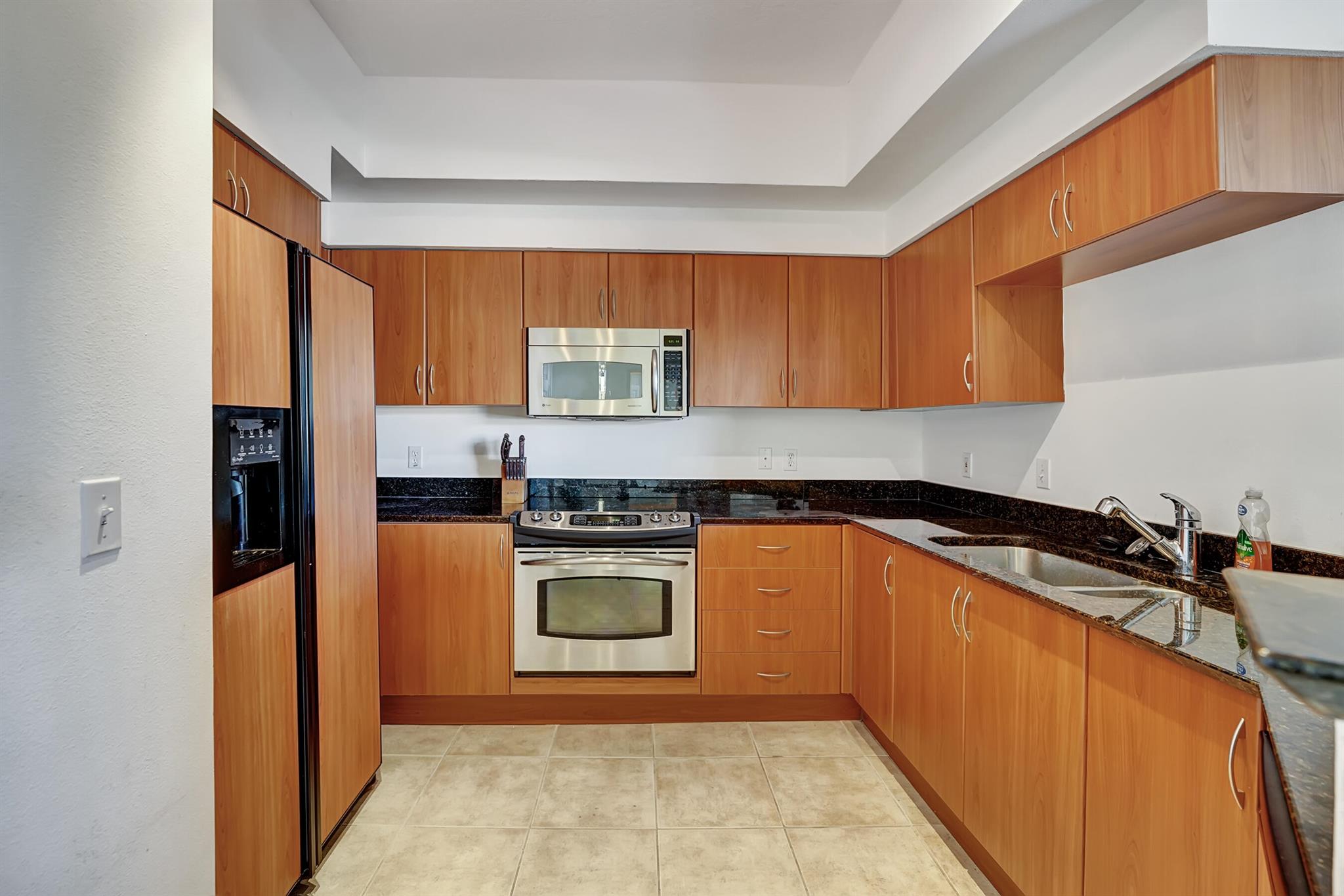 804 E Windward Way 606