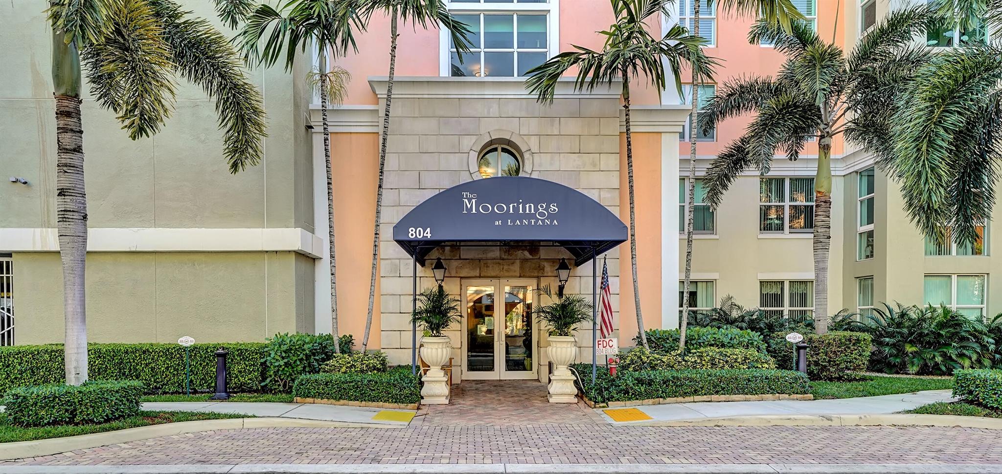 804 E Windward Way 606