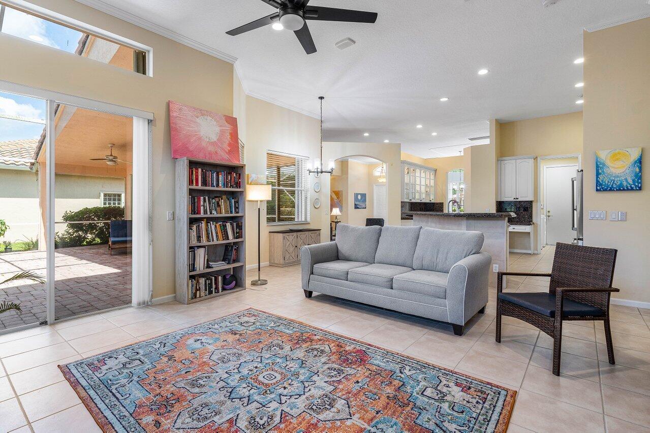5422 Landon Circle