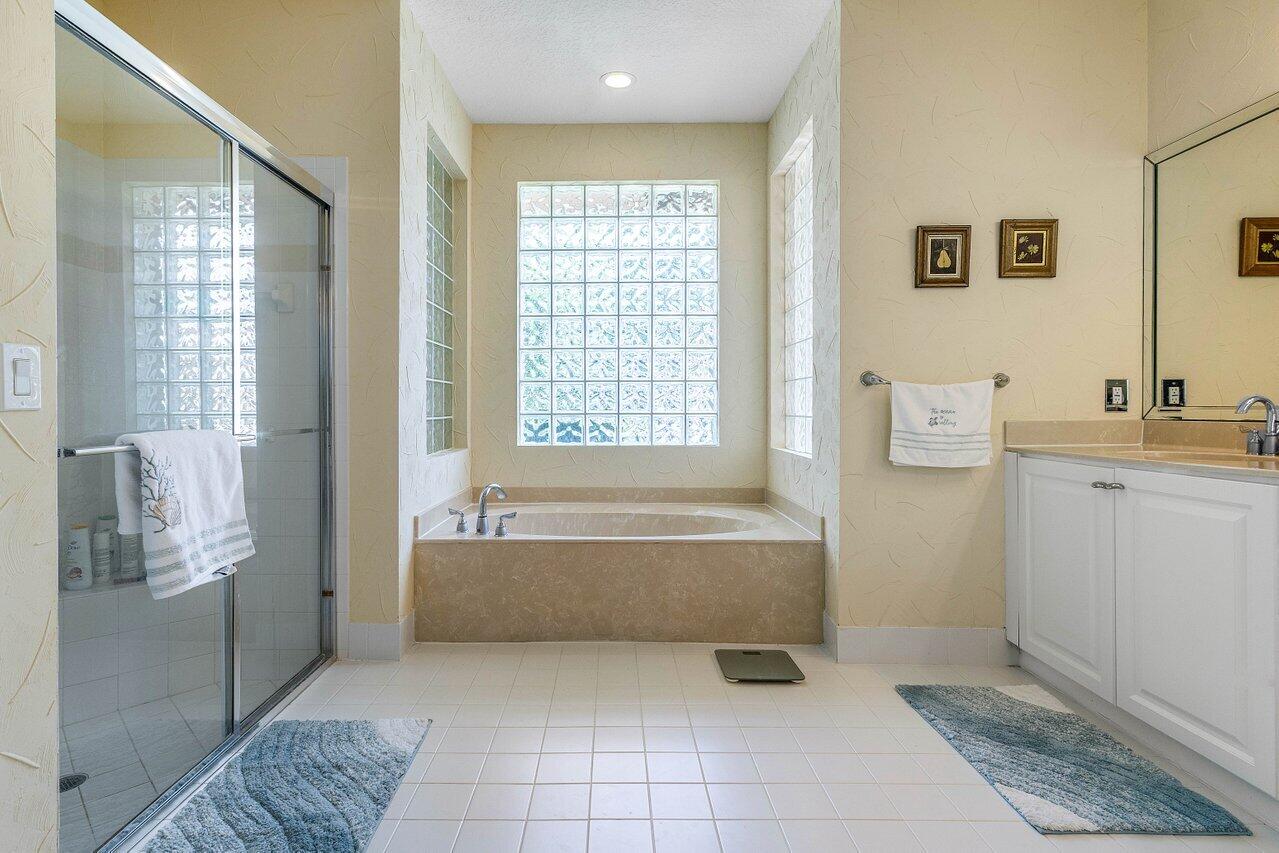 5422 Landon Circle