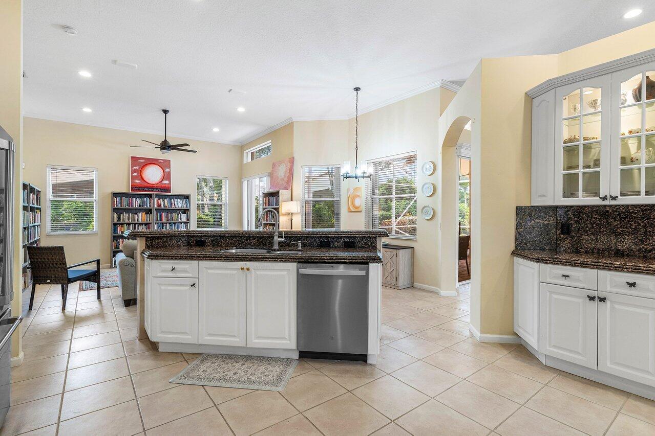 5422 Landon Circle