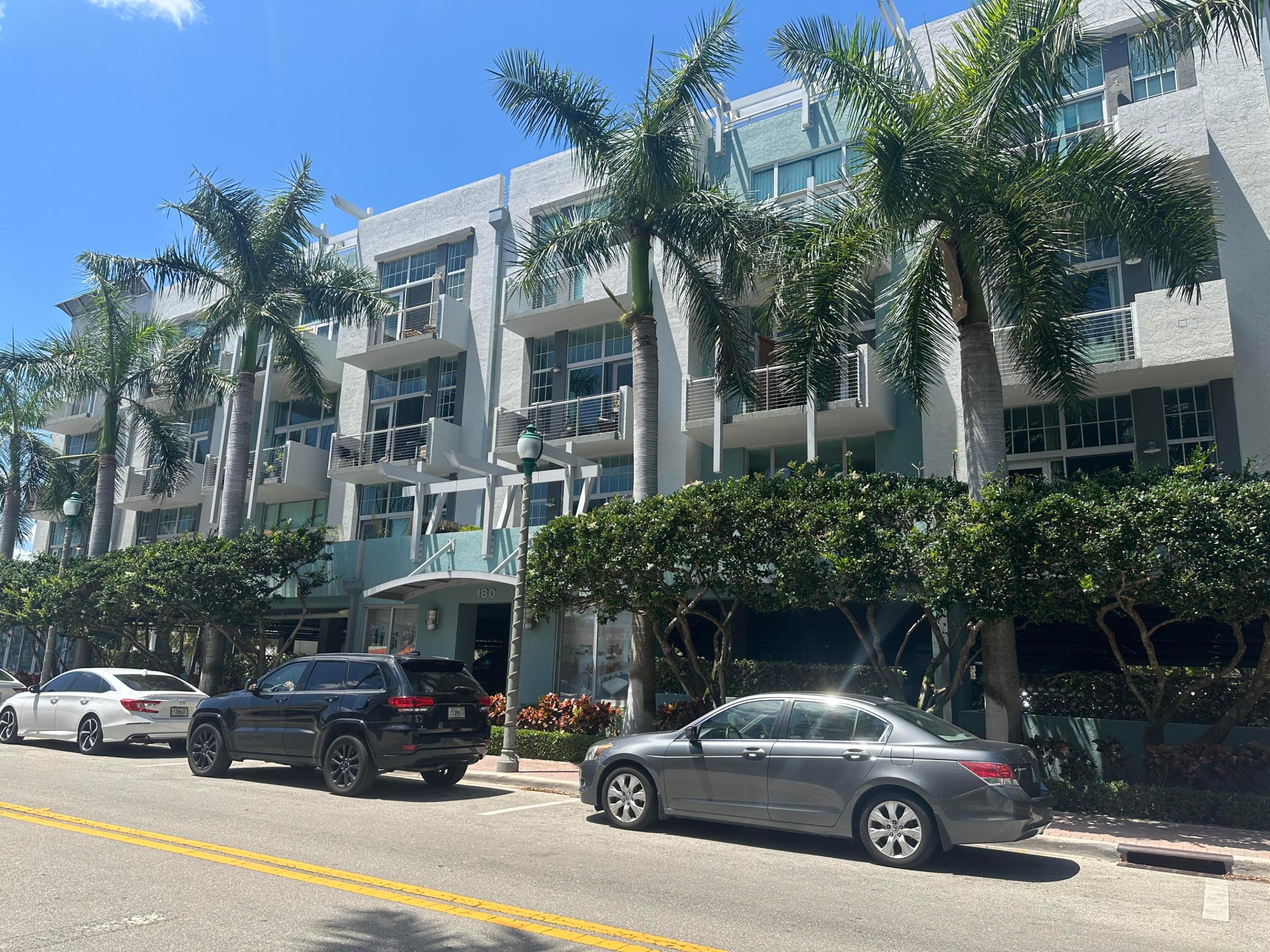 185 NE 4th Avenue E 209