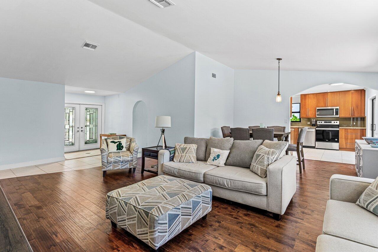 7800 Texas Trail