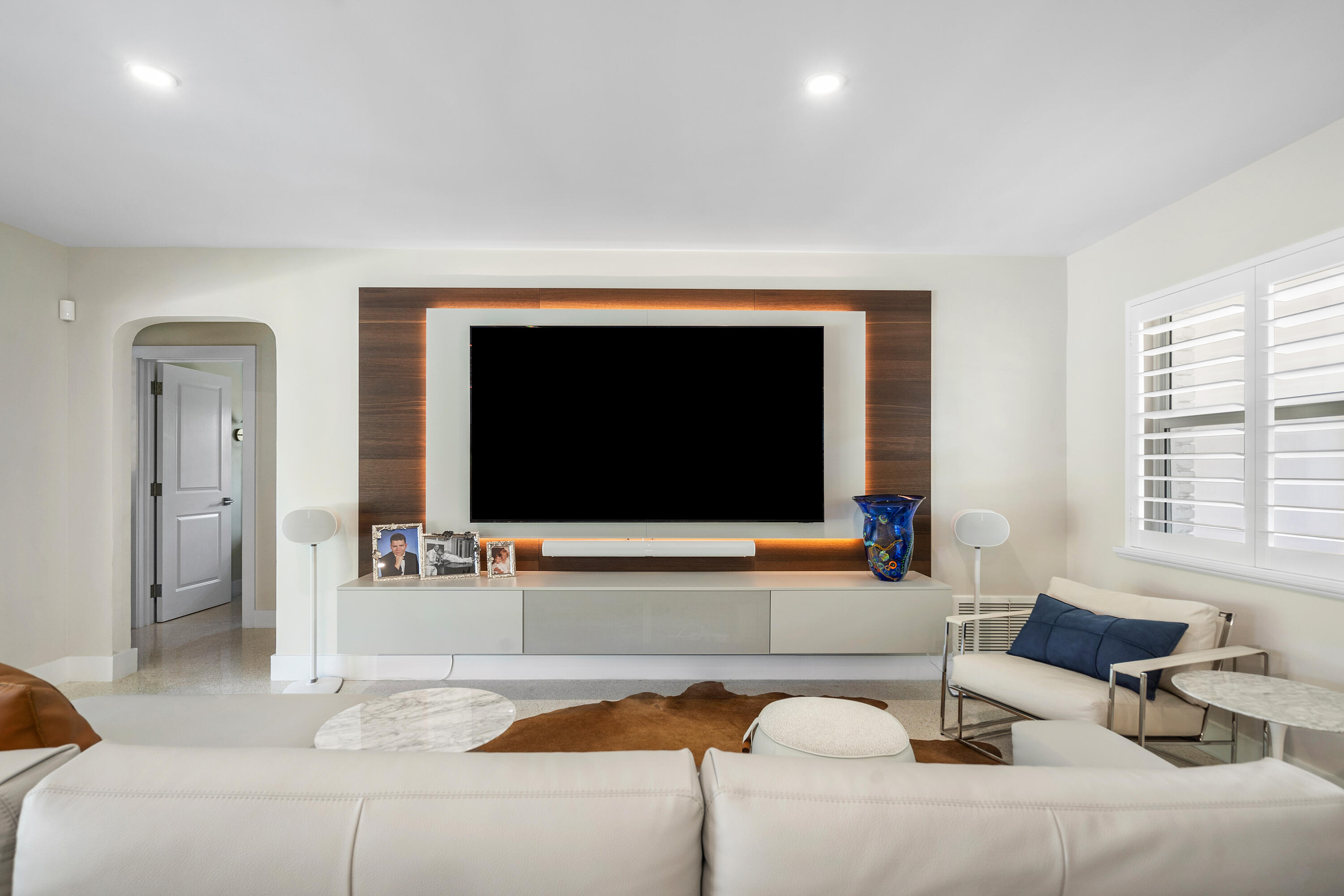 911 SW 27th Ter Terrace