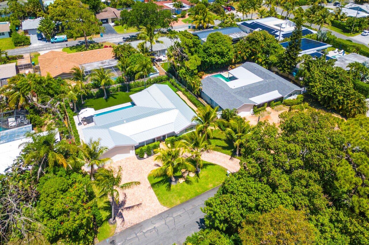 911 SW 27th Ter Terrace
