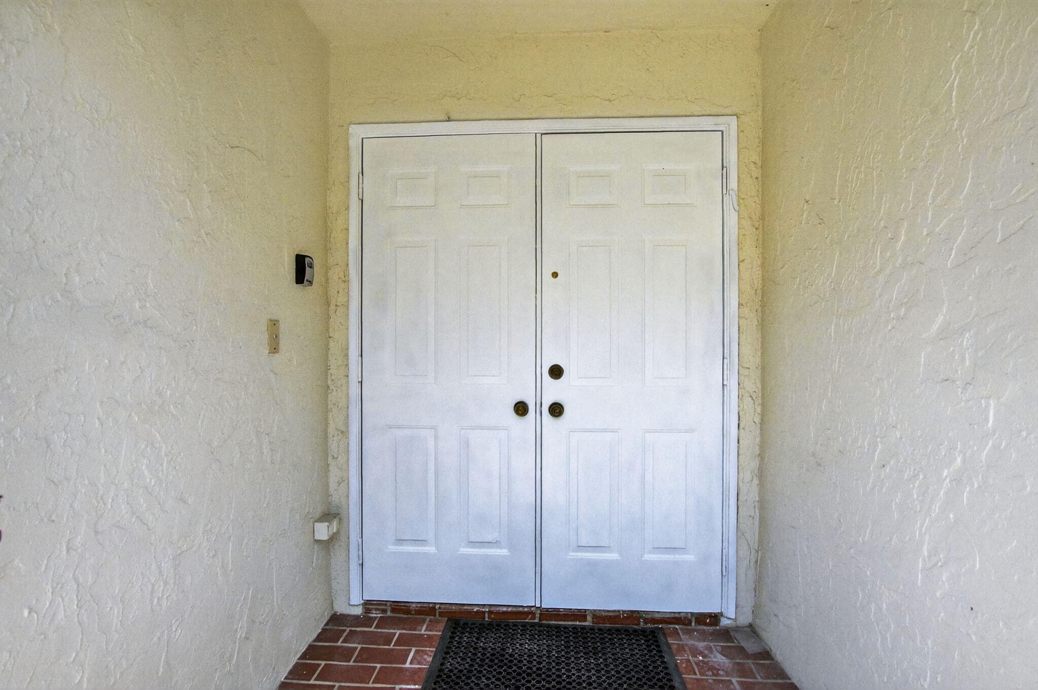 9151 Pine Springs Drive, Boca Raton