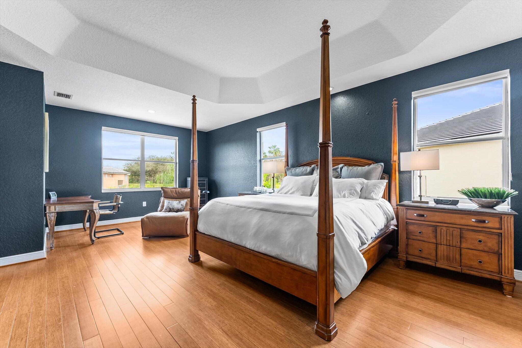 19335 Skyridge Circle