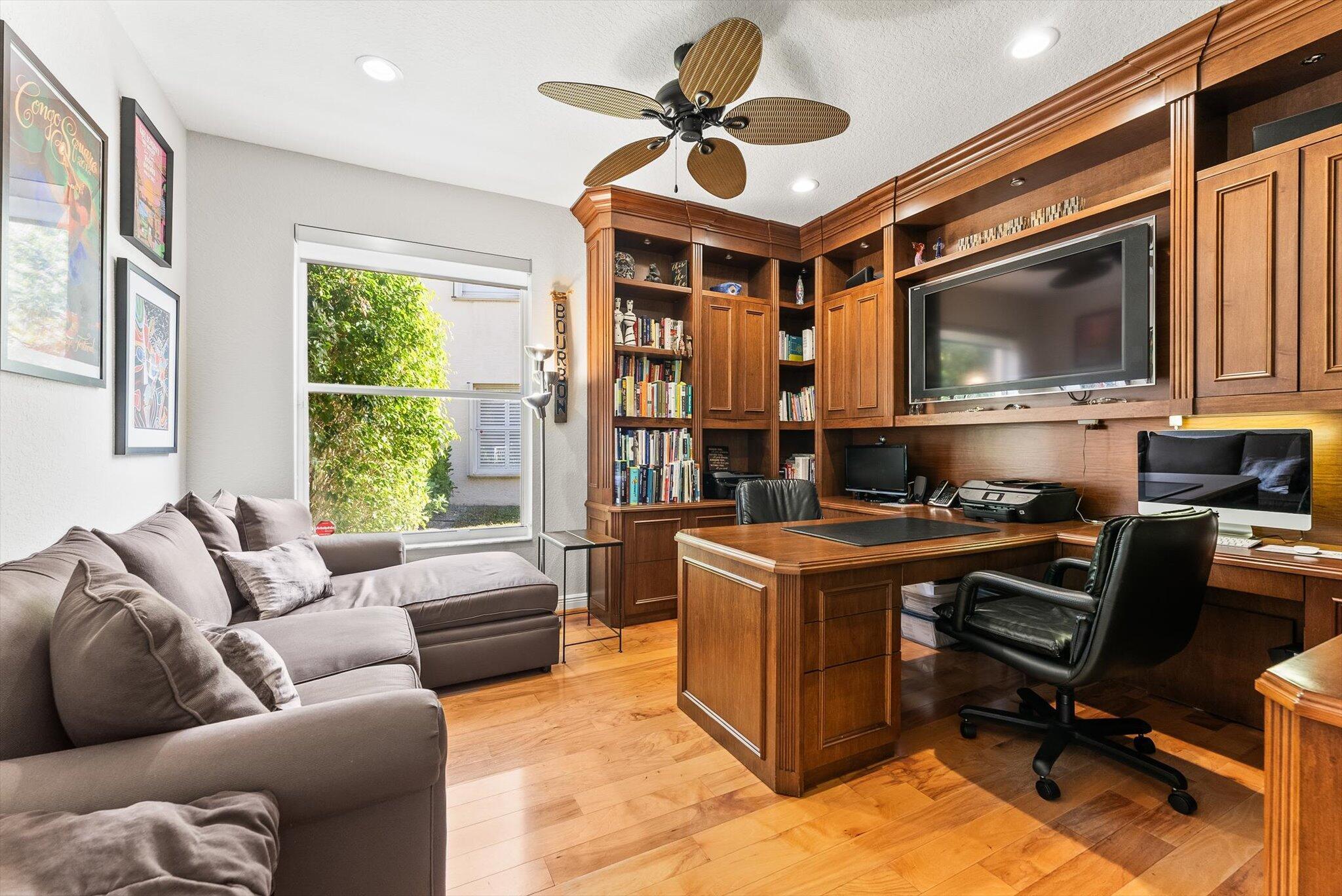 19335 Skyridge Circle