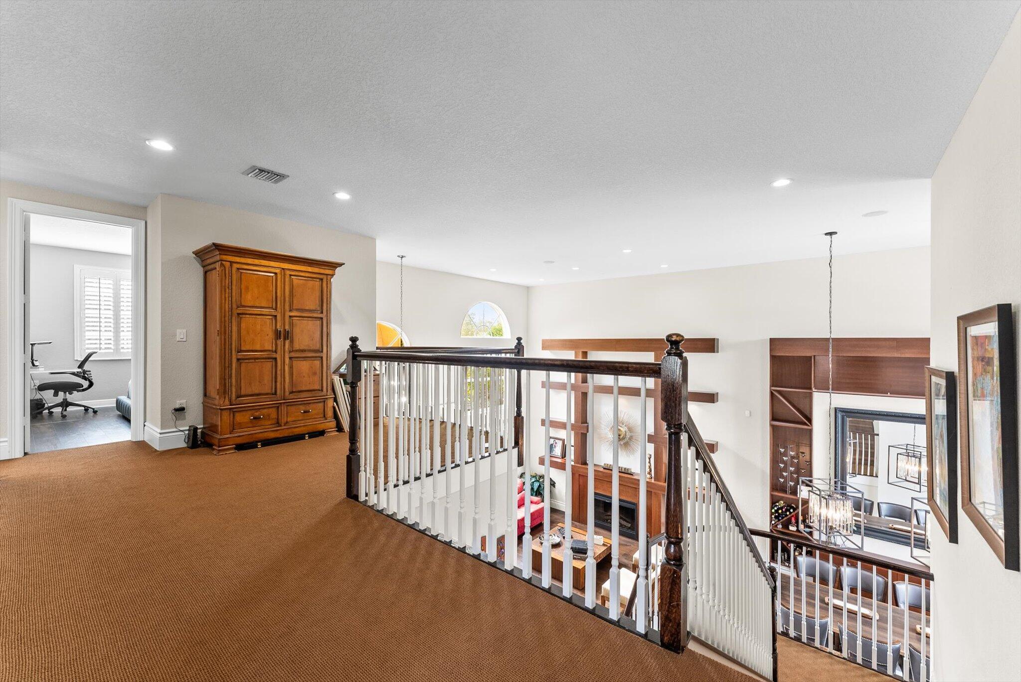 19335 Skyridge Circle