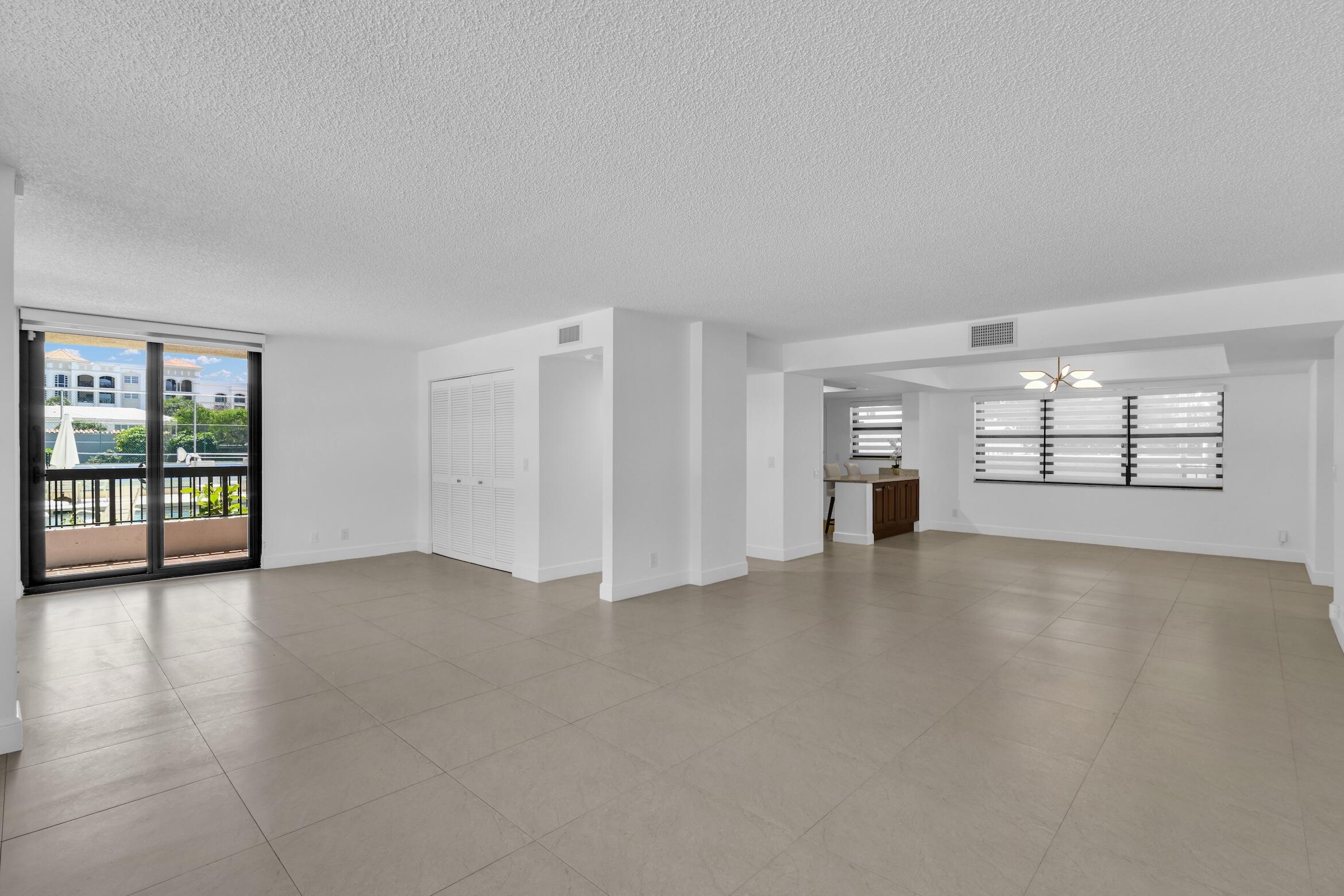 277 N Ocean Boulevard 1010