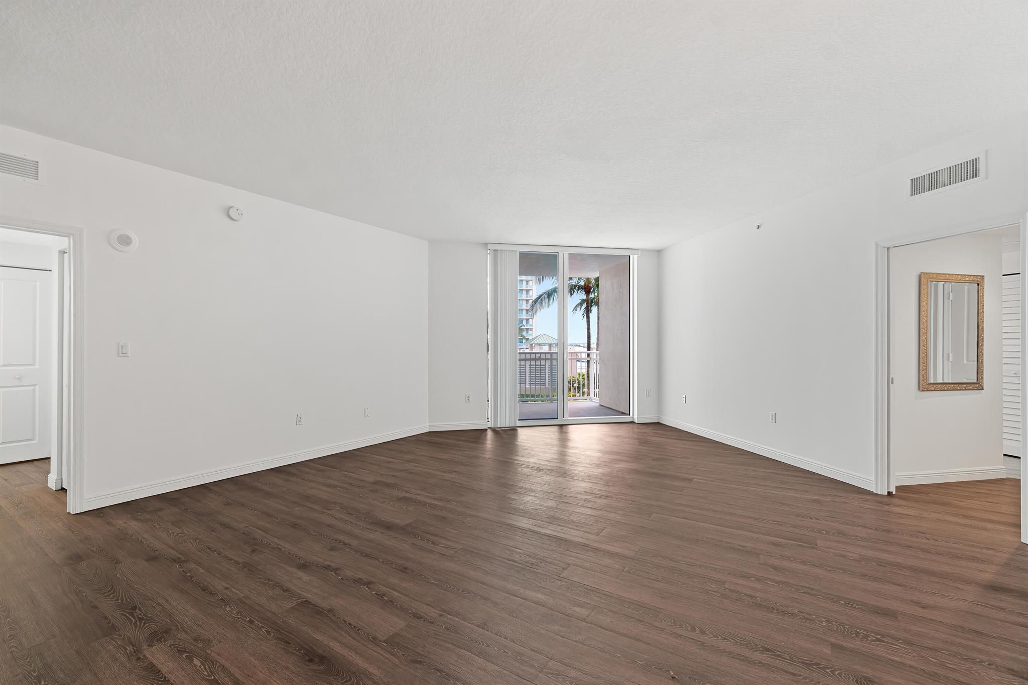 350 N Federal Highway 609