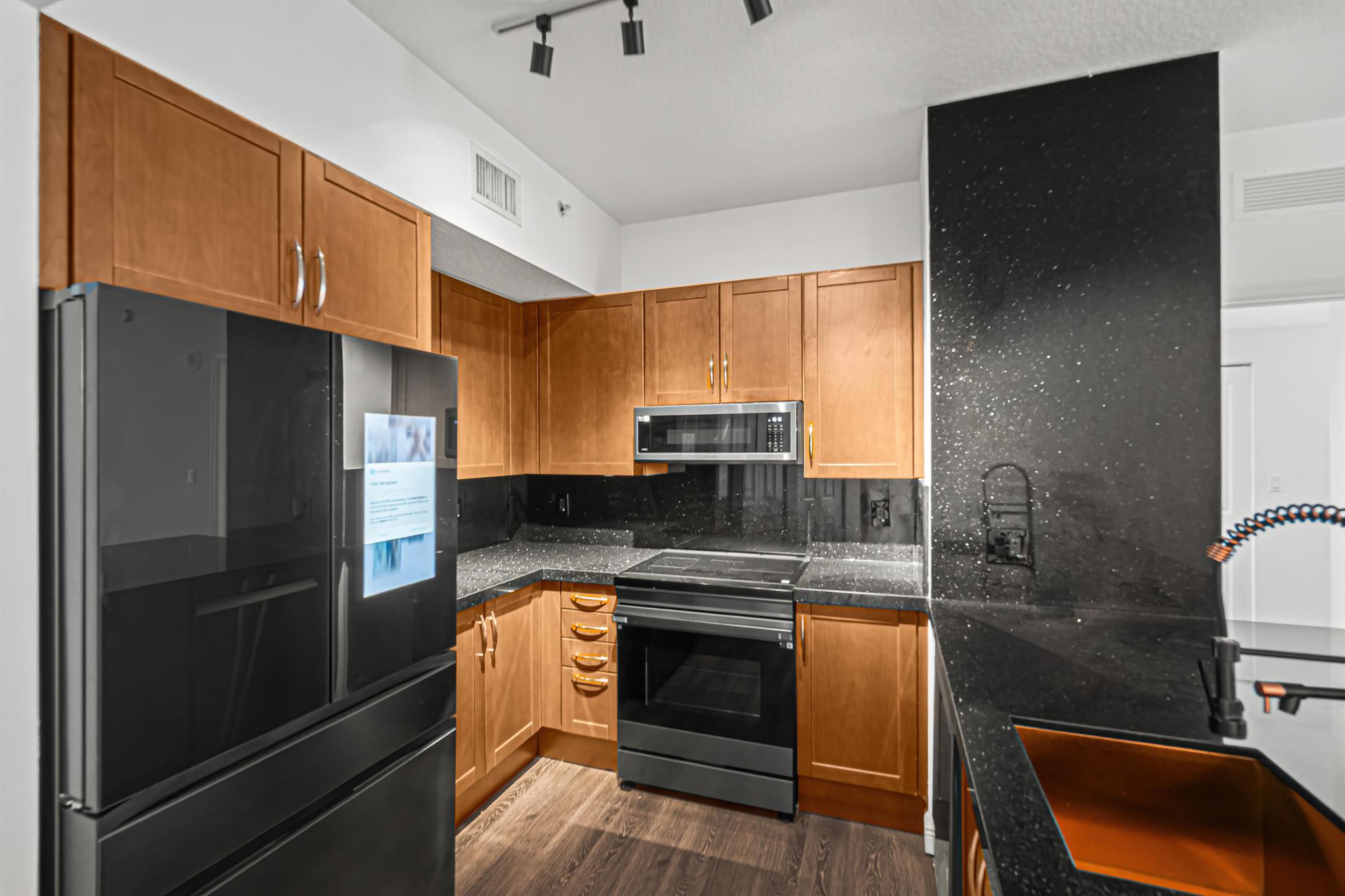 350 N Federal Highway 609