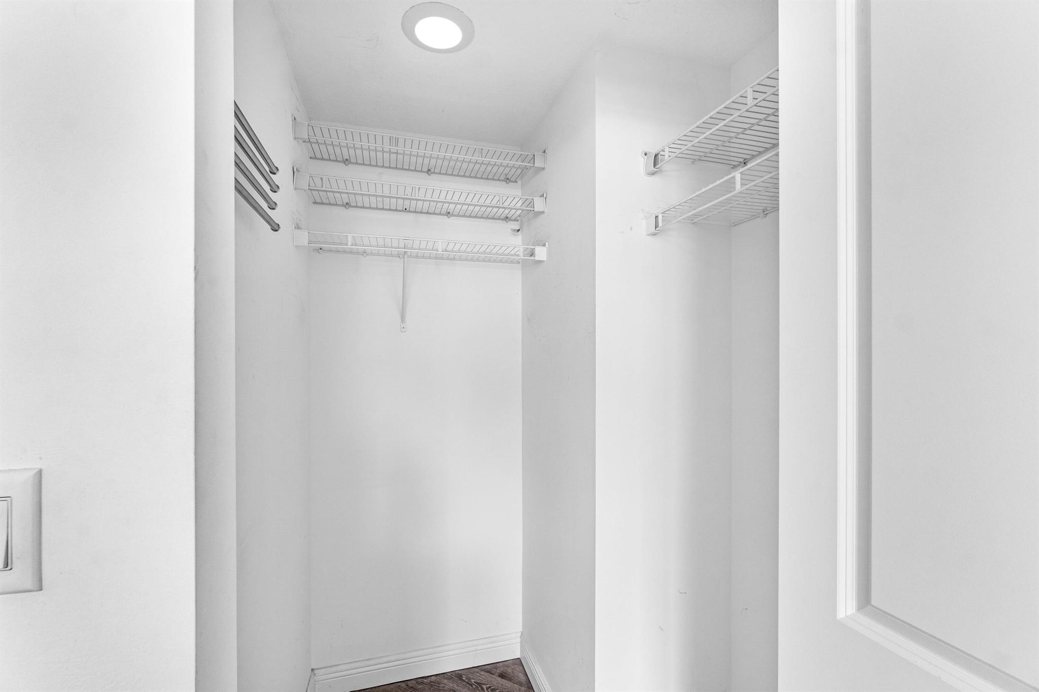 350 N Federal Highway 609