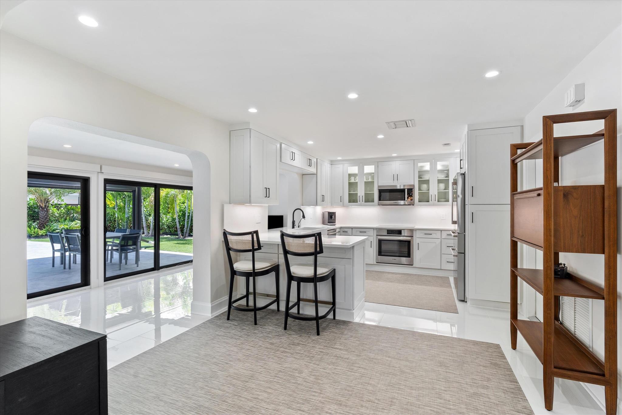 910 SW 21st Street