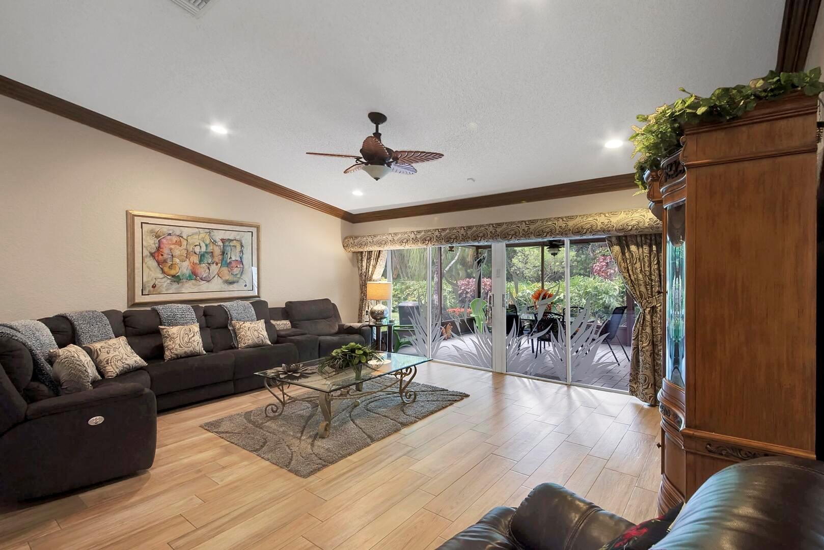 8291 Lake Cypress Road