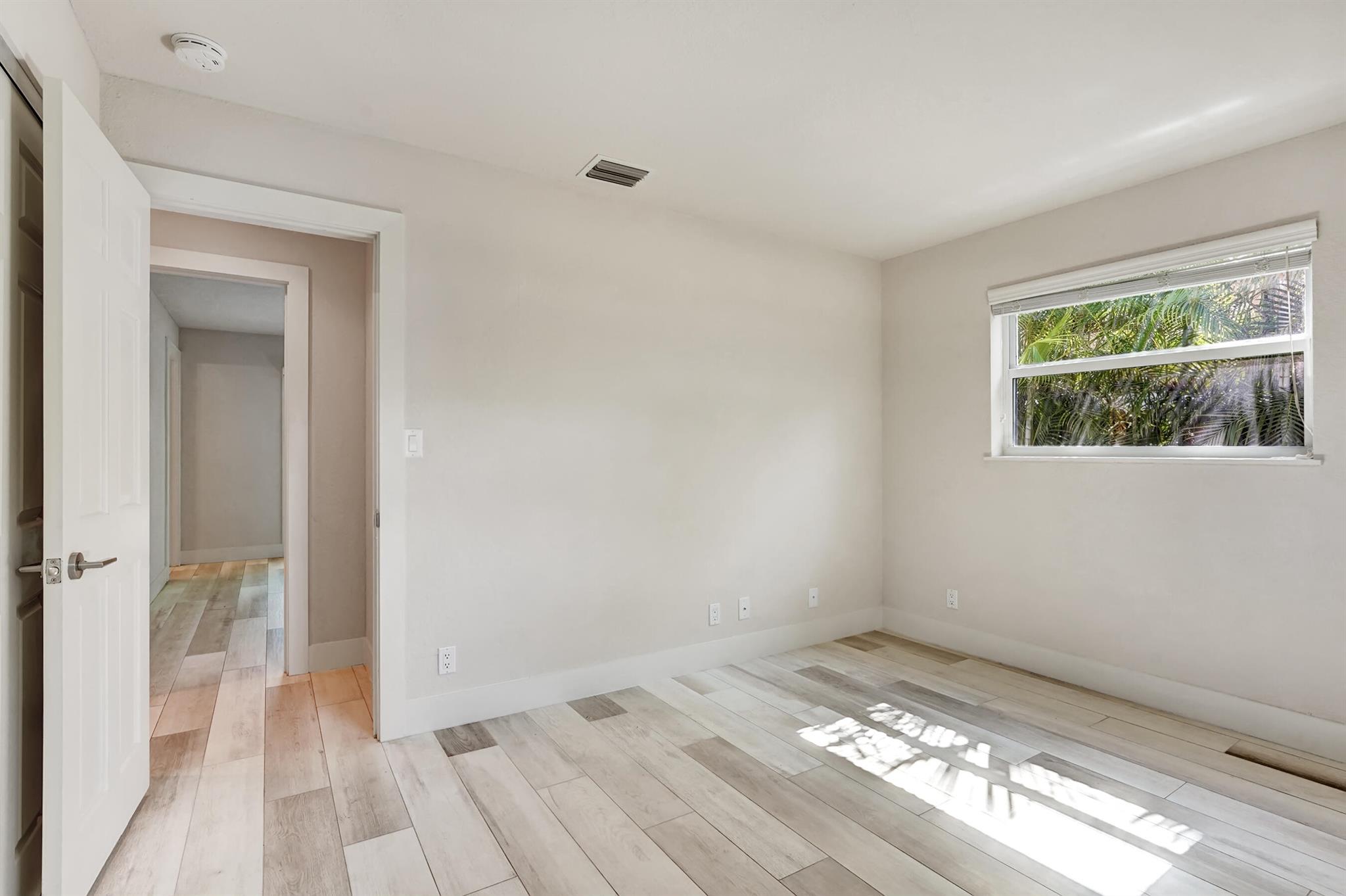 211 NW 17th Street