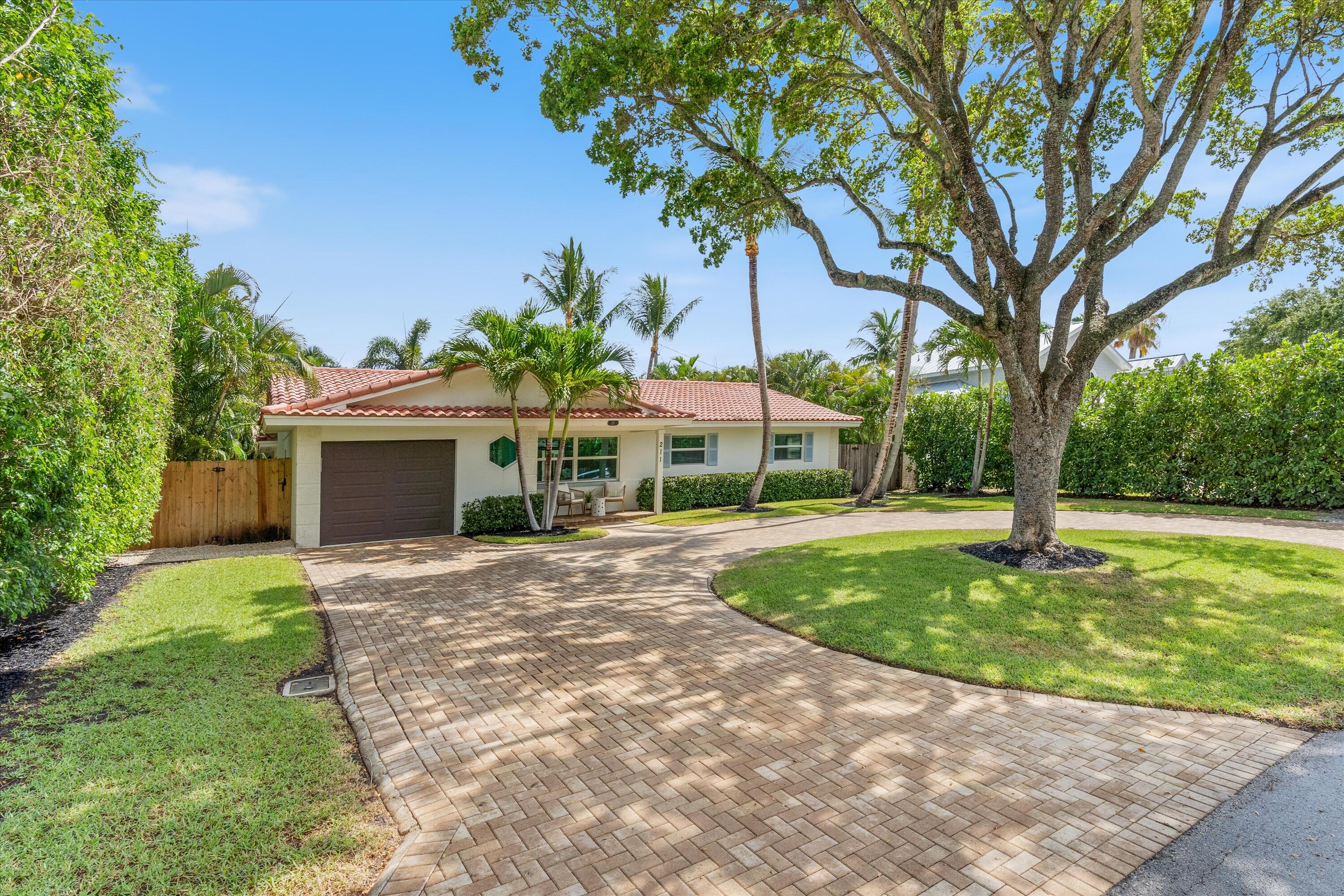 211 NW 17th Street