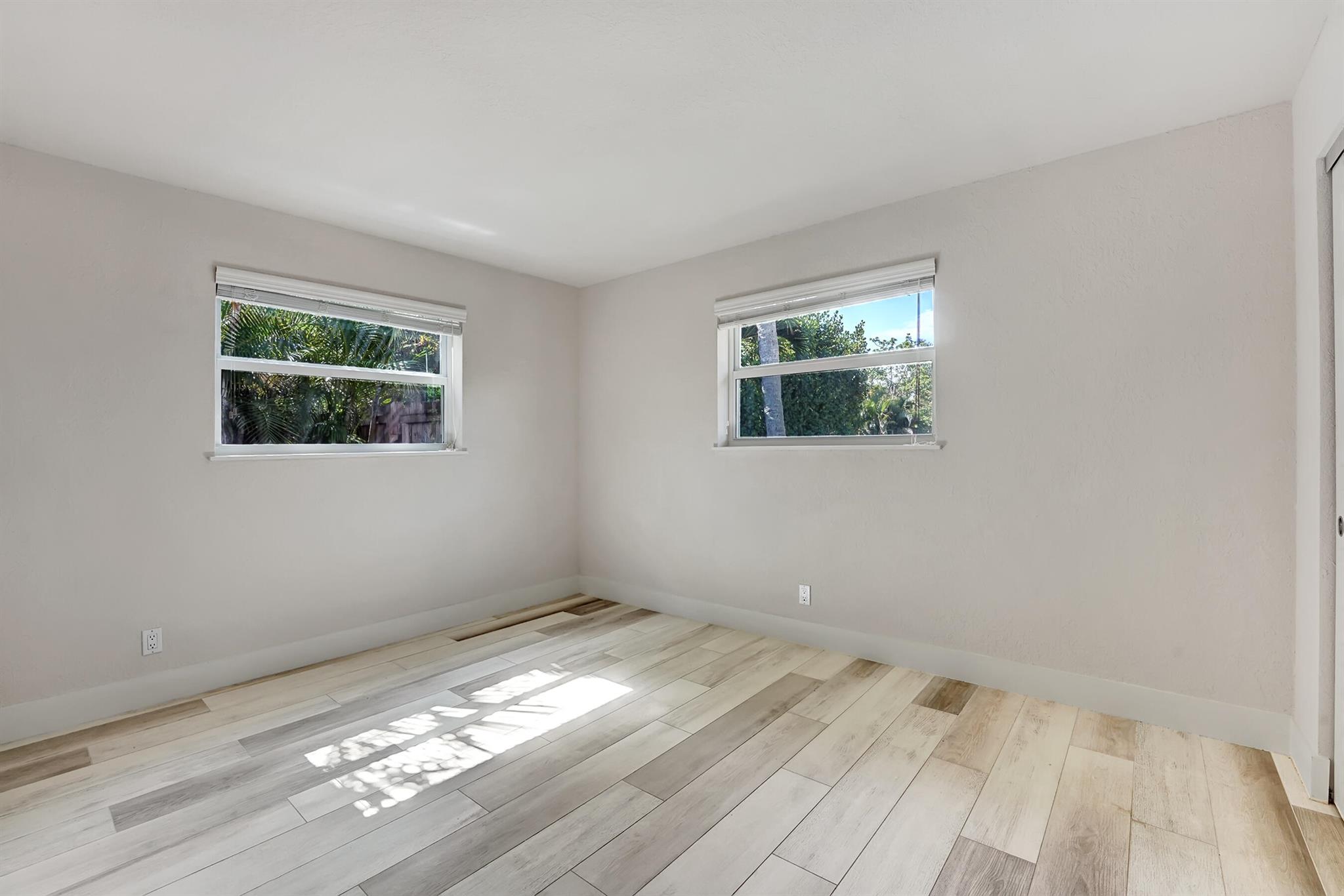 211 NW 17th Street