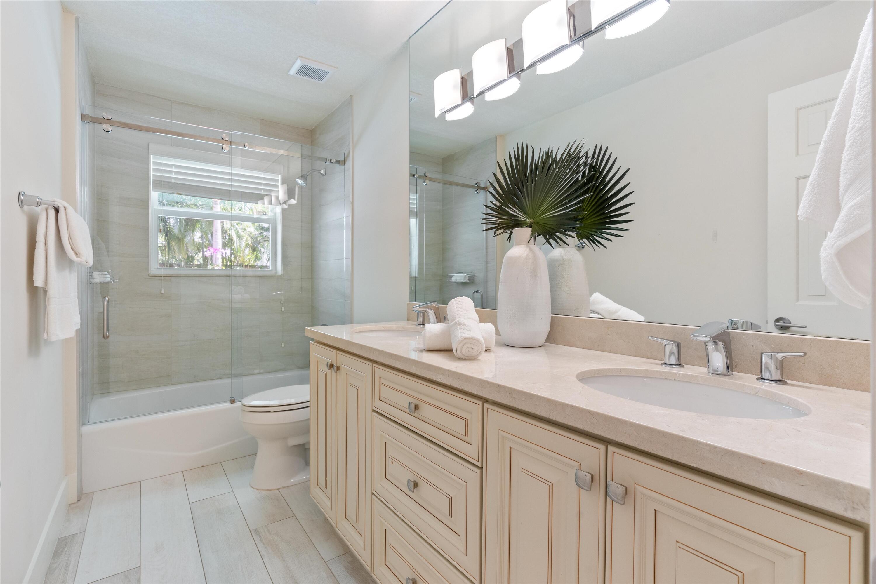 211 NW 17th Street