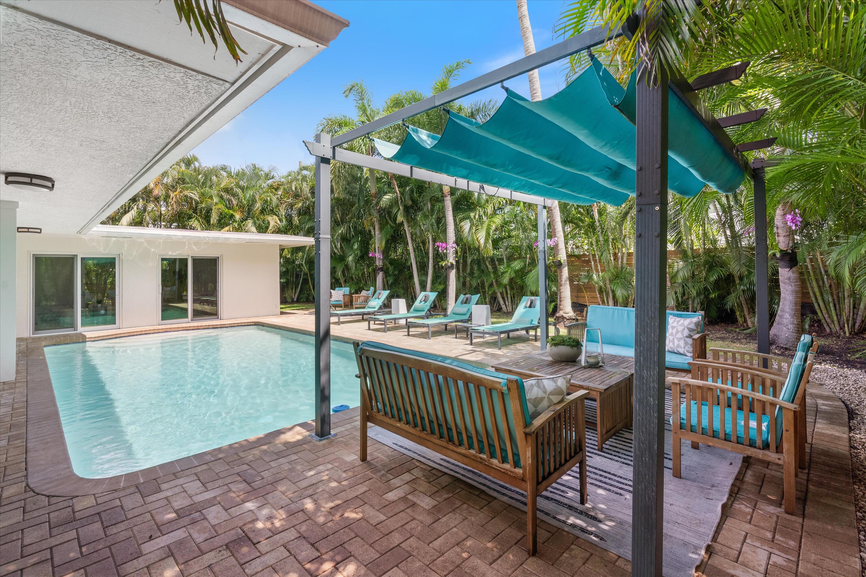 211 NW 17th Street