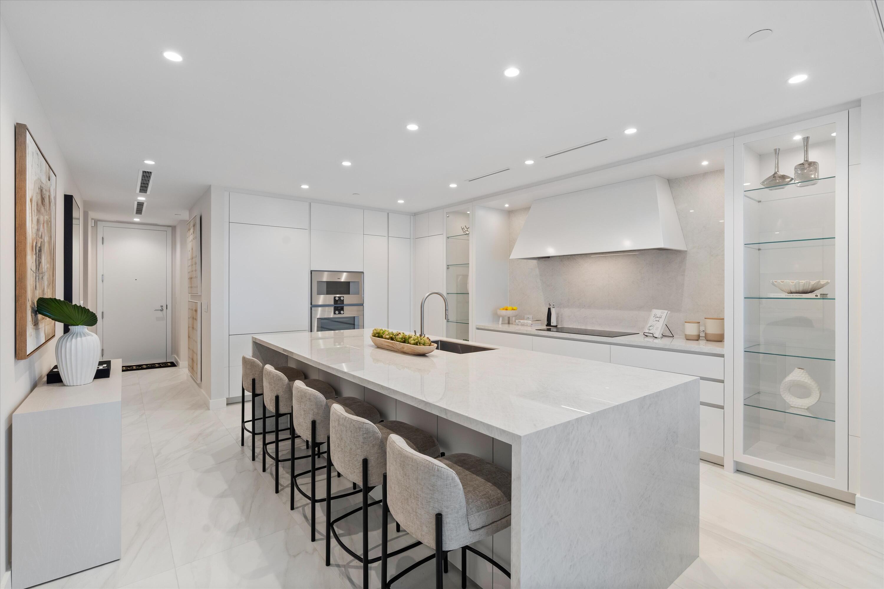 220 SE Mizner Boulevard 512