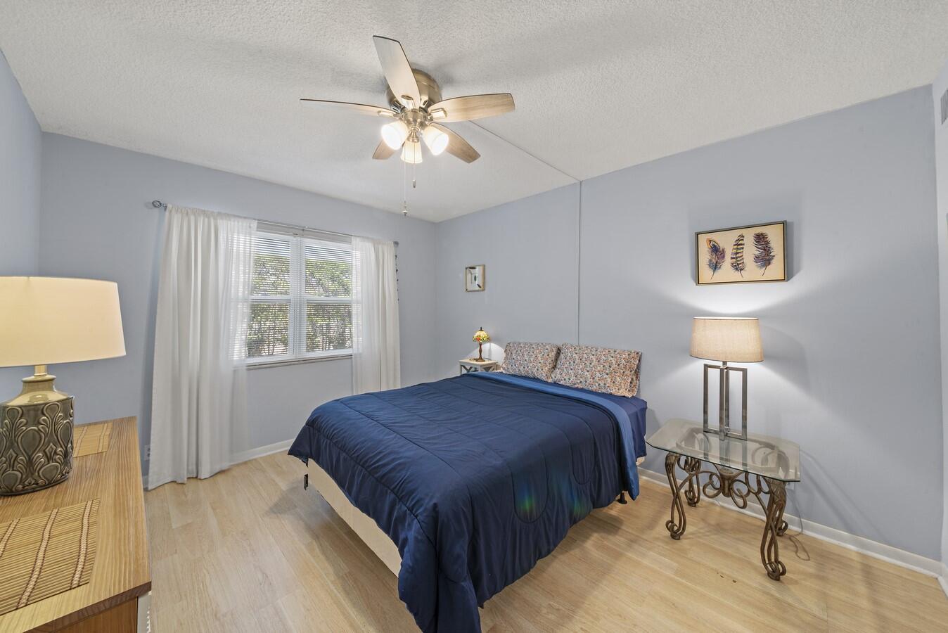 1111 Lake Terrace 105