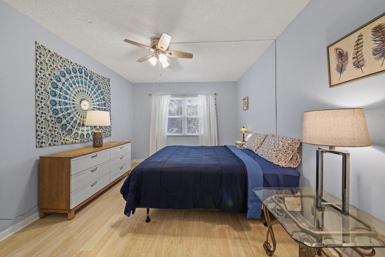 1111 Lake Terrace 105