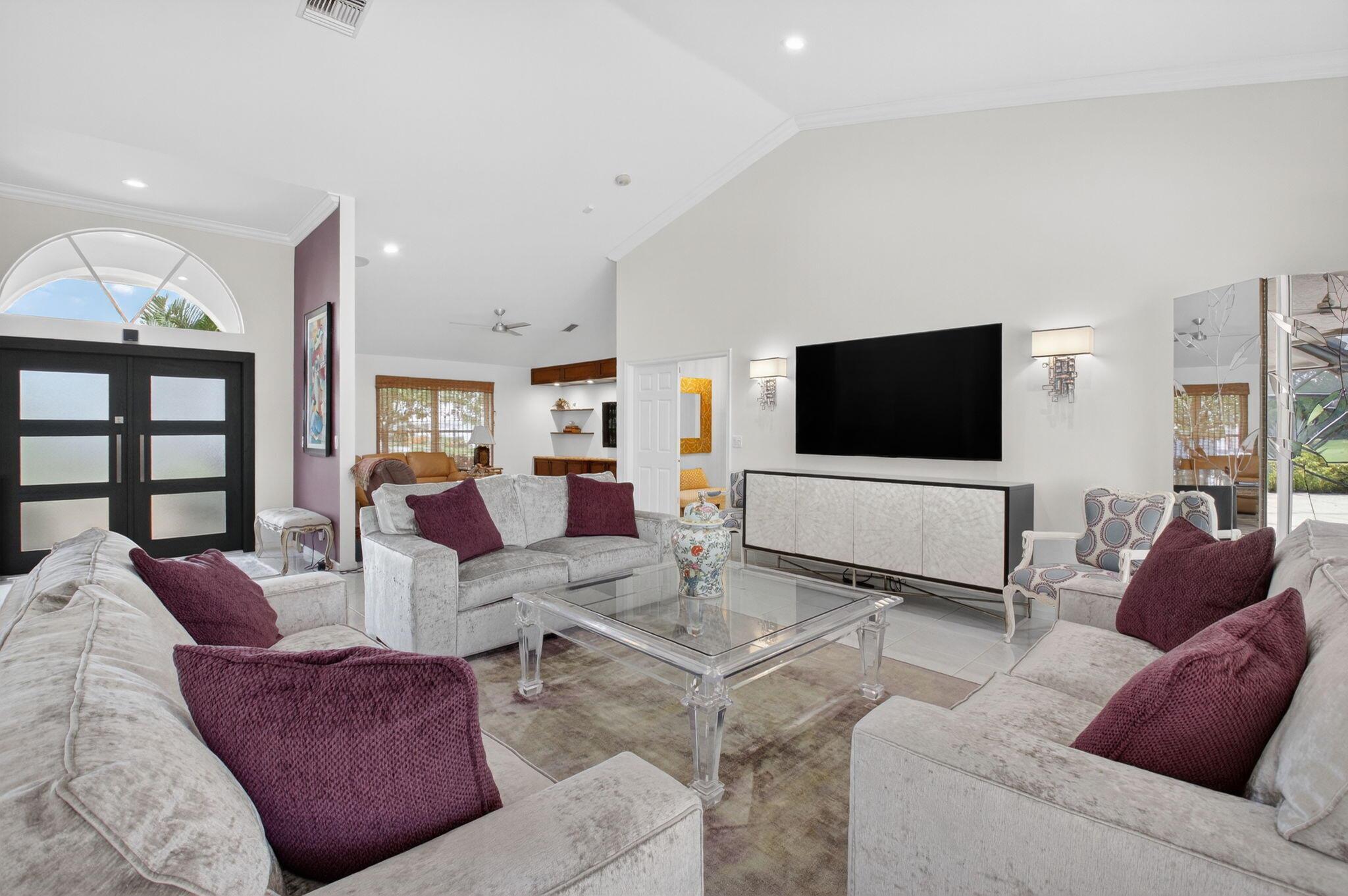 10791 River Glenn Drive