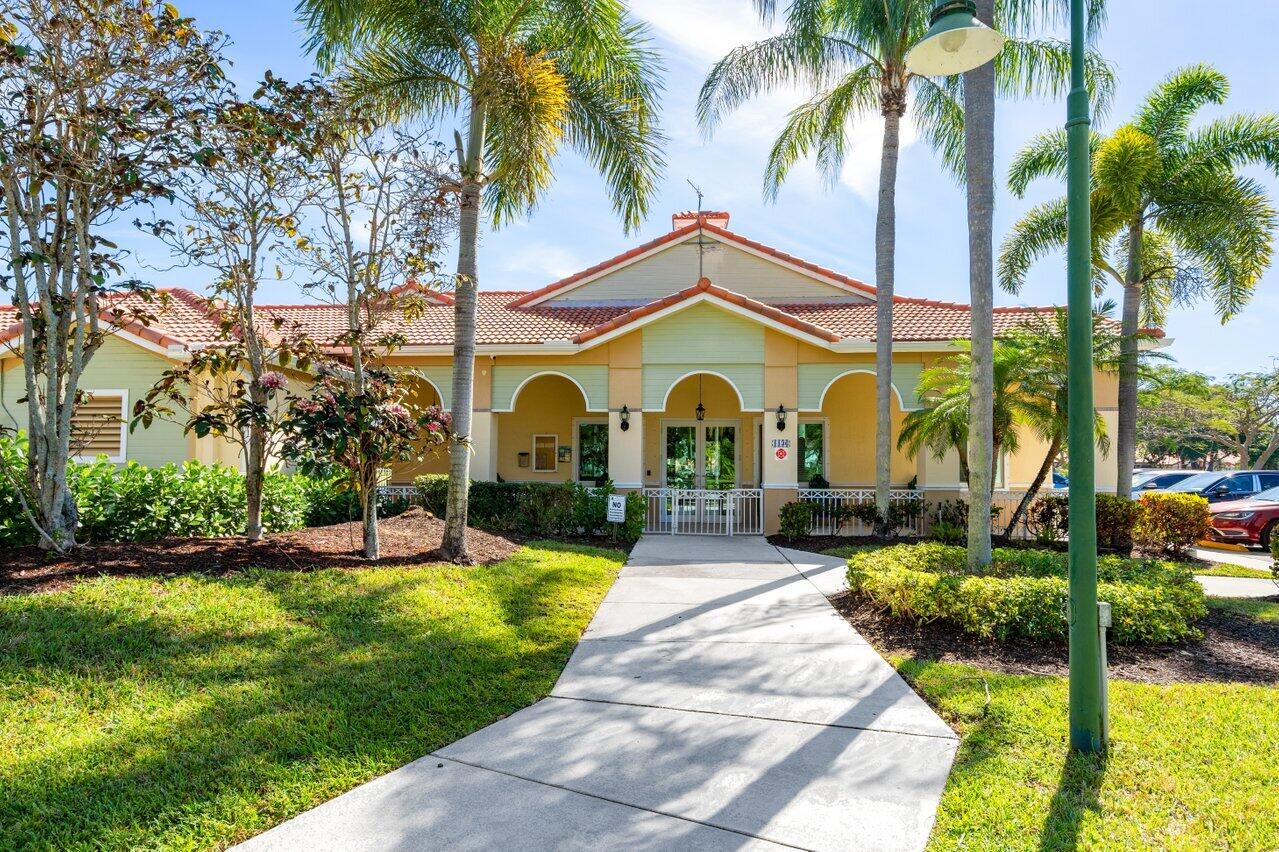 1214 SW 46 Way, Deerfield Beach