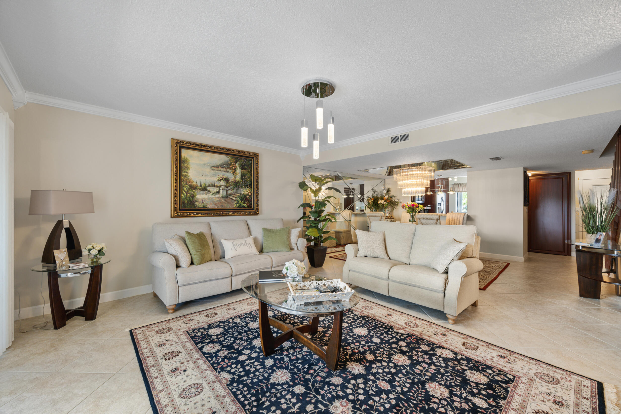 210 Captains Walk 710