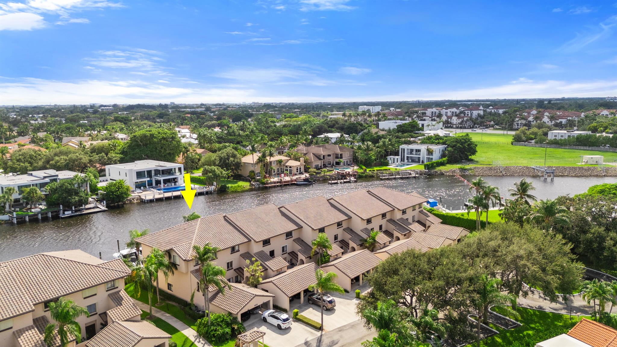 210 Captains Walk 710