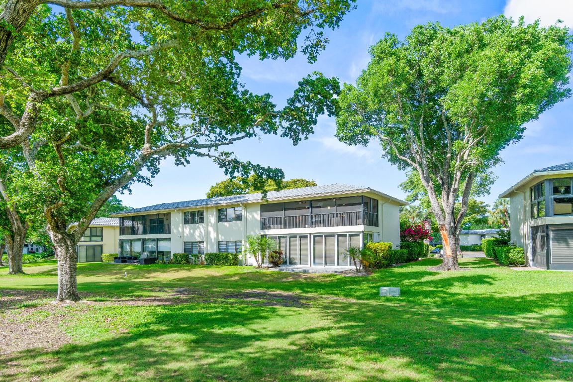 5 Westgate Lane B, Boynton Beach Unit: B