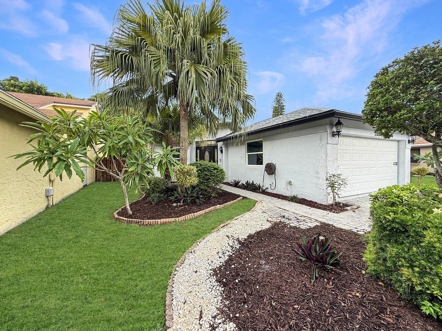 23260 Sedawie Drive