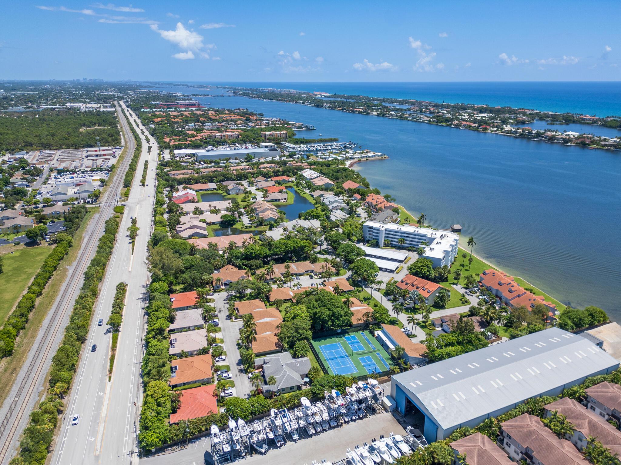 29 S Lakeshore Drive