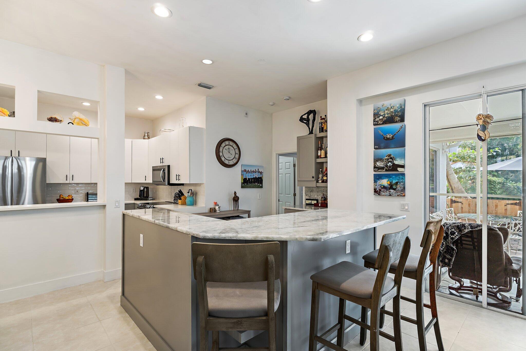 29 S Lakeshore Drive