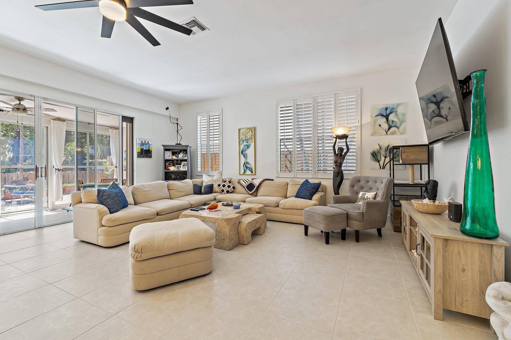 29 S Lakeshore Drive